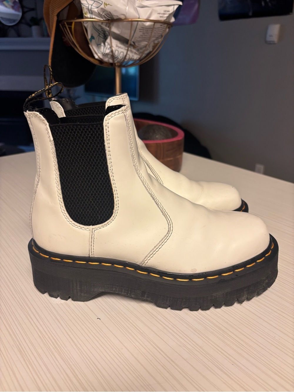 Platform doc marten Chelsea boot